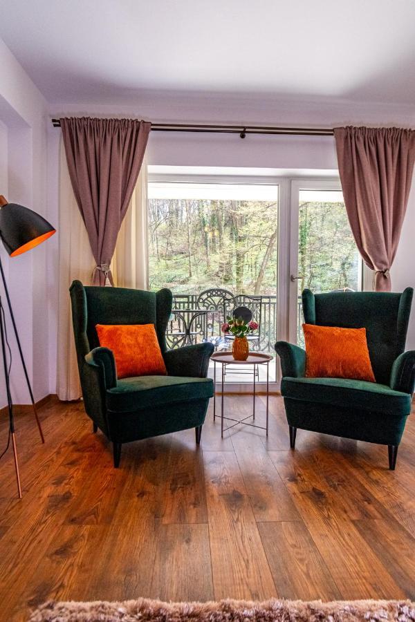 Nature Apartment - Minutes Away From The Old Town And Afi Mall Braşov Eksteriør billede